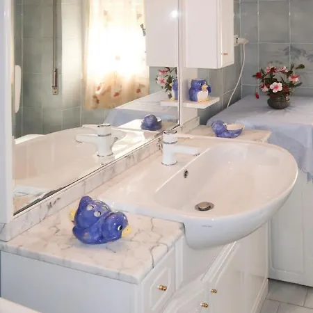 Holiday Home Gialla By Interhome